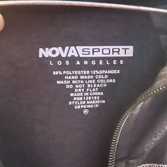 Fashion Nova Sport Active Full Zip Cropped Jacket - Picture 4 of 7